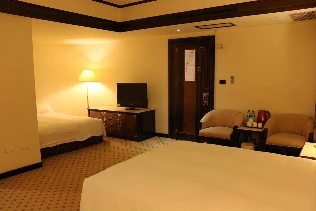 King'S Town Hotel Καοσιούνγκ Εξωτερικό φωτογραφία