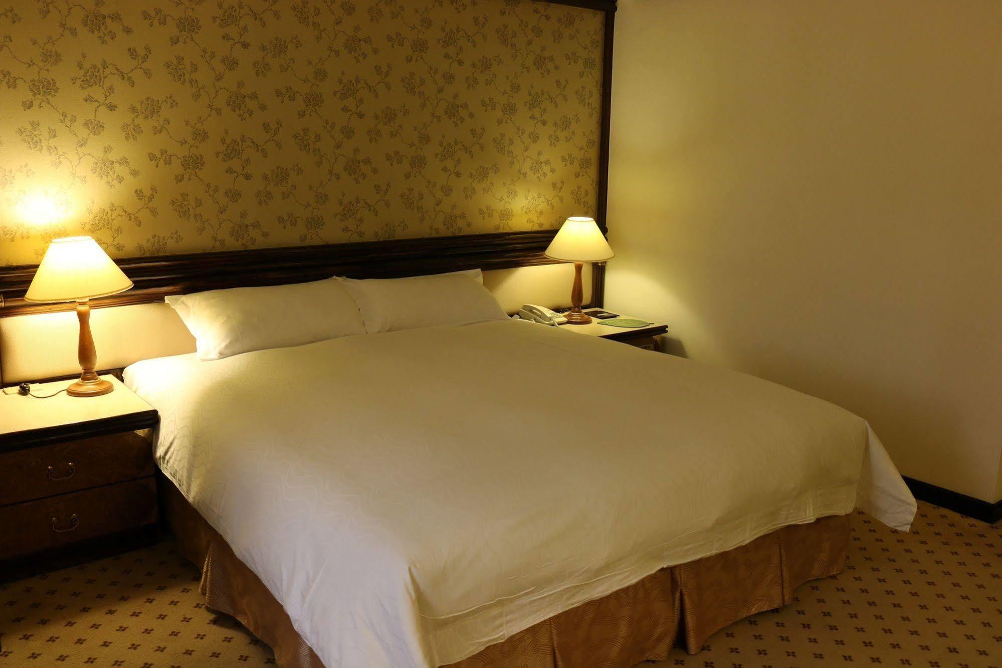 King'S Town Hotel Καοσιούνγκ Εξωτερικό φωτογραφία